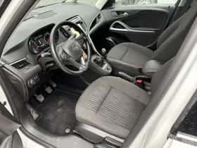 Opel Zafira (2017) thumbnail 10