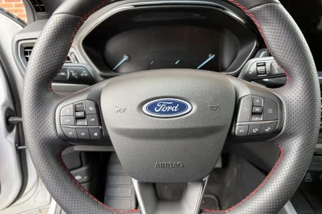 Ford Focus (2024) thumbnail 18