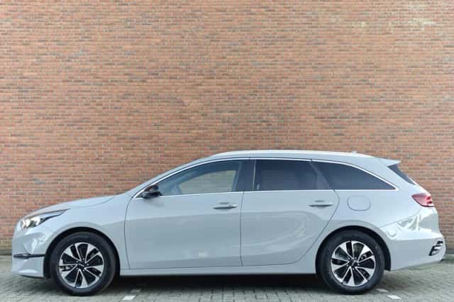 Kia Ceed Sportswagon (2025) thumbnail 3