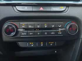 Kia Ceed (2025) thumbnail 16