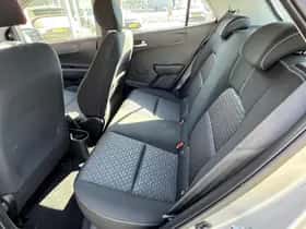 Kia Picanto (2024) thumbnail 19