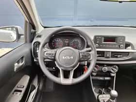 Kia Picanto (2024) thumbnail 10