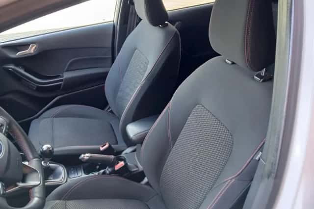 Ford Fiesta (2019) thumbnail 19