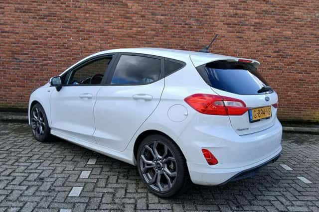 Ford Fiesta (2019) thumbnail 4