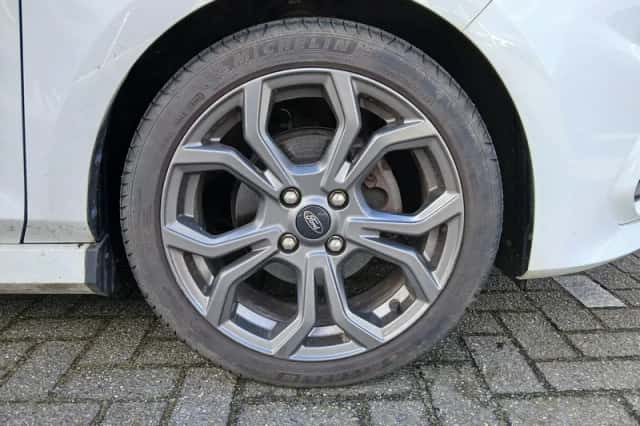 Ford Fiesta (2019) thumbnail 8