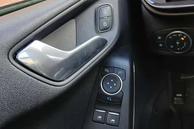 Ford Fiesta (2019) thumbnail 9