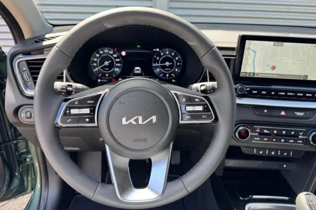 Kia Ceed Sportswagon (2025) thumbnail 14