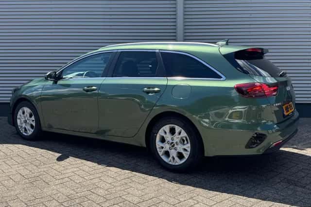 Kia Ceed Sportswagon (2025) thumbnail 4