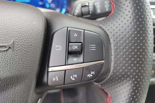 Ford Kuga (2023) thumbnail 22