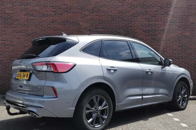 Ford Kuga (2023) thumbnail 29