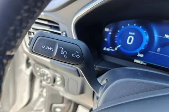 Ford Focus (2022) thumbnail 15
