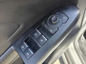 Ford Focus (2022) thumbnail 24