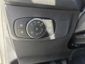 Ford Focus (2022) thumbnail 25