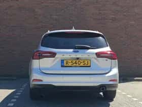 Ford Focus (2022) thumbnail 4