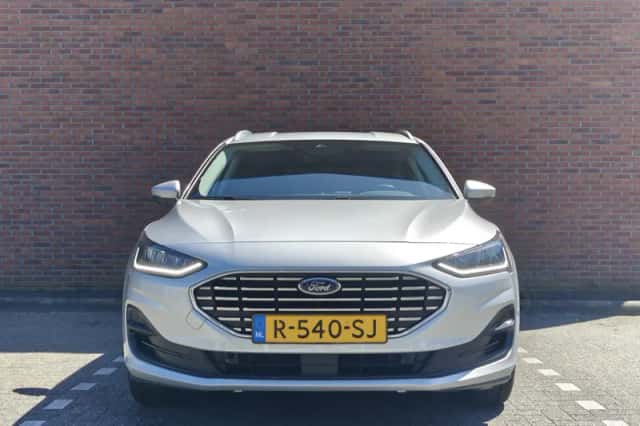 Ford Focus (2022) thumbnail 7