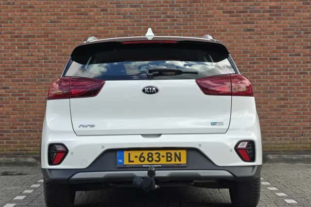 Kia Niro (2021) thumbnail 4