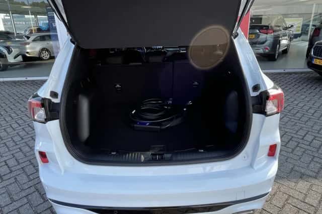 Ford Kuga (2024) thumbnail 12