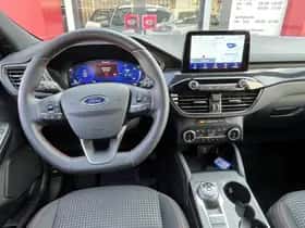 Ford Kuga (2024) thumbnail 4