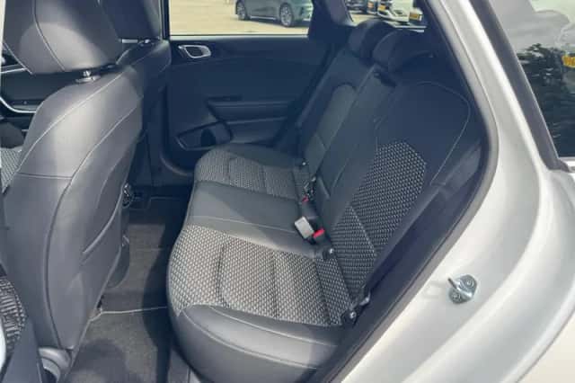 Kia Ceed Sportswagon (2025) thumbnail 13