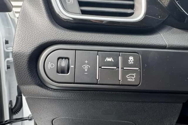 Kia Ceed Sportswagon (2025) thumbnail 21