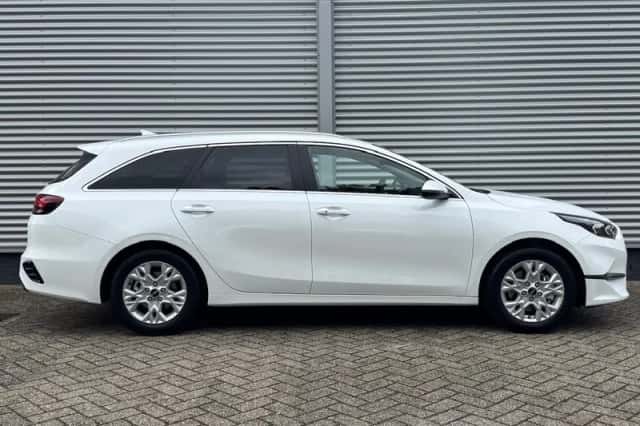 Kia Ceed Sportswagon (2025) thumbnail 10