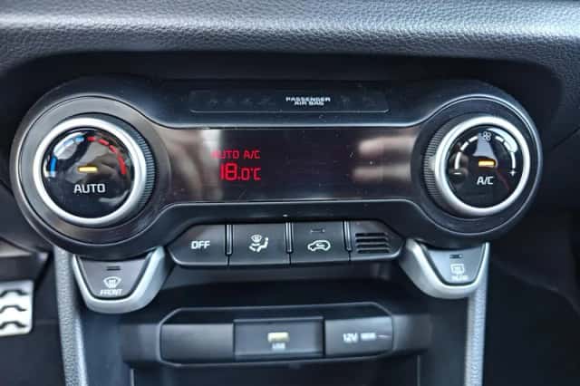 Kia Picanto (2022) thumbnail 19