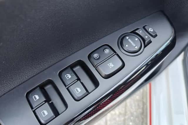 Kia Picanto (2022) thumbnail 28