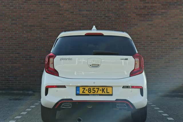Kia Picanto (2022) thumbnail 4