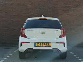 Kia Picanto (2022) thumbnail 4