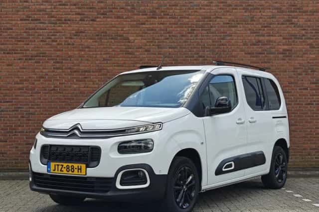 Citroën Berlingo (2023) thumbnail 2
