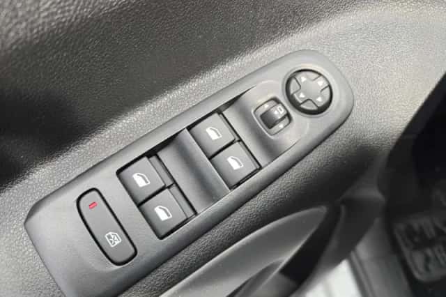Citroën Berlingo (2023) thumbnail 21
