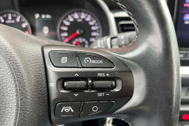 Kia Stonic (2021) thumbnail 14