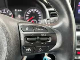 Kia Stonic (2021) thumbnail 14
