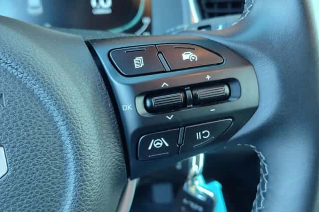 Kia Stonic (2024) thumbnail 12
