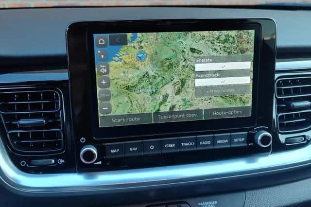 Kia Stonic (2024) thumbnail 13