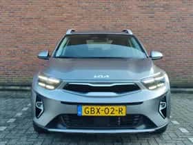 Kia Stonic (2024) thumbnail 5