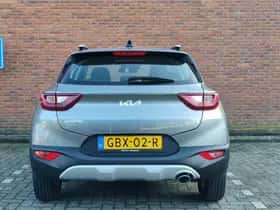 Kia Stonic (2024) thumbnail 6