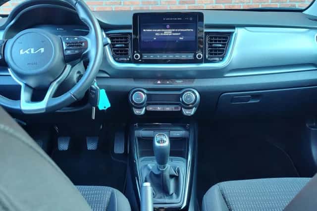 Kia Stonic (2024) thumbnail 10