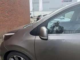 Kia Picanto (2018) thumbnail 15
