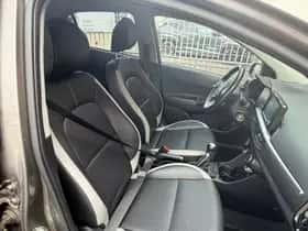 Kia Picanto (2018) thumbnail 18