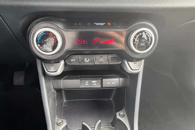 Kia Picanto (2018) thumbnail 25