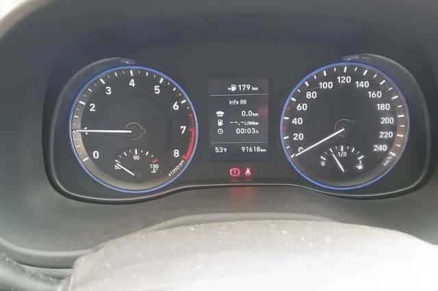 Hyundai Kona (2018) thumbnail 11