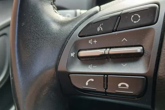 Hyundai Kona (2018) thumbnail 10