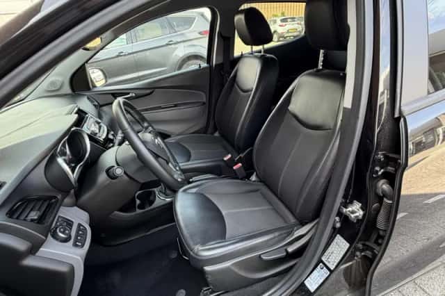 Opel Karl (2017) thumbnail 15