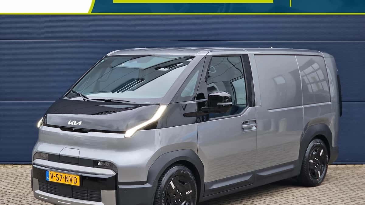 Kia PV5 (2026) — foto 1