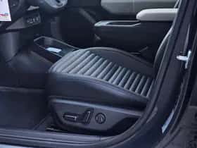 Kia EV4 (2026) thumbnail 17