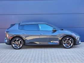Kia EV4 (2026) thumbnail 3