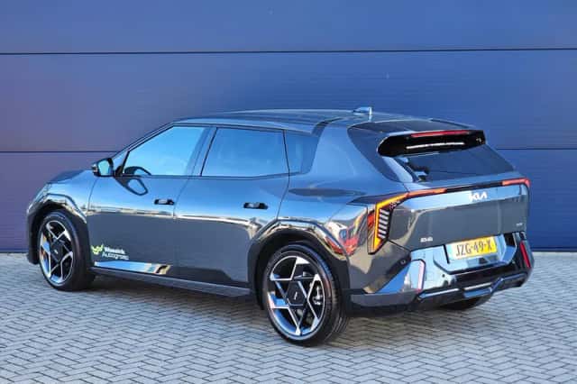 Kia EV4 (2026) thumbnail 6