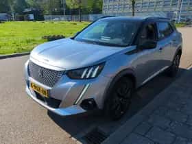 Peugeot e-2008 (2021)