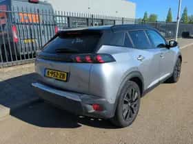 Peugeot e-2008 (2021) thumbnail 6